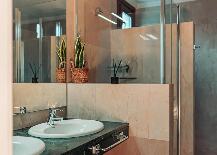 Lanzarote Ascanio Willa *